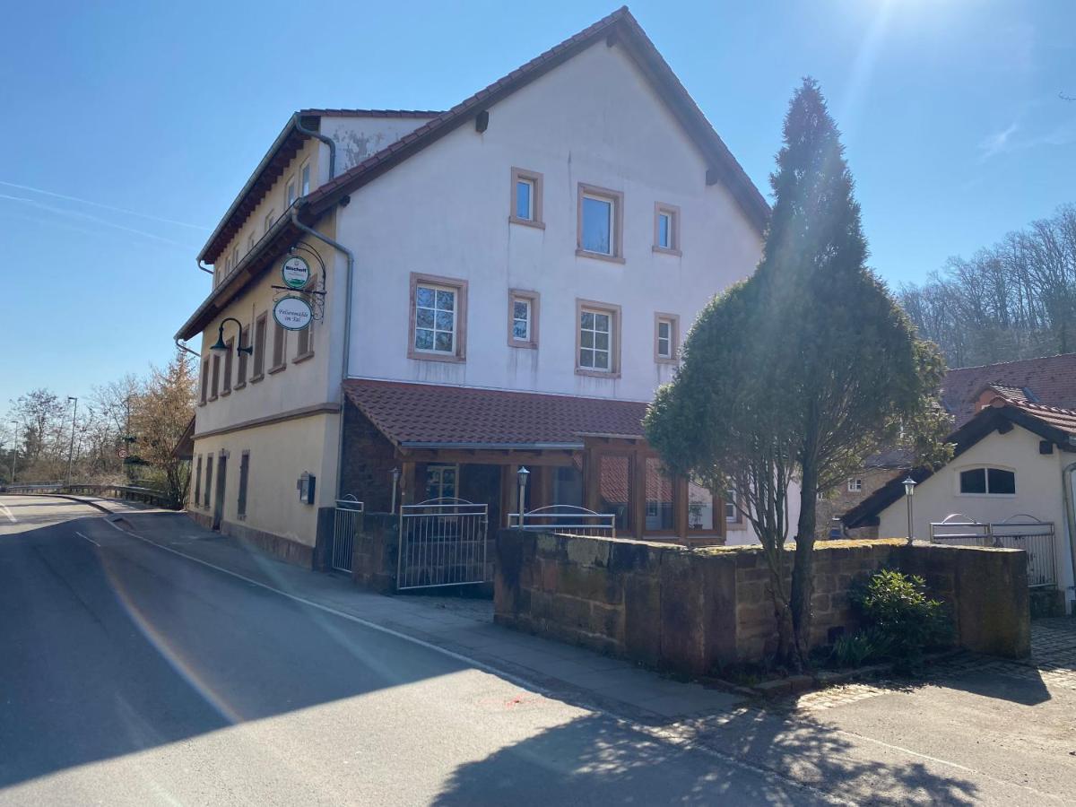 Felsenmuehle Neuleiningen Acomodação com café da manhã Exterior foto
