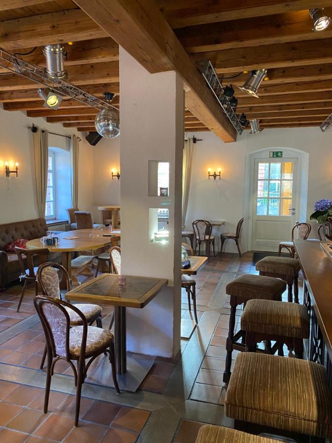 Felsenmuehle Neuleiningen Acomodação com café da manhã Exterior foto